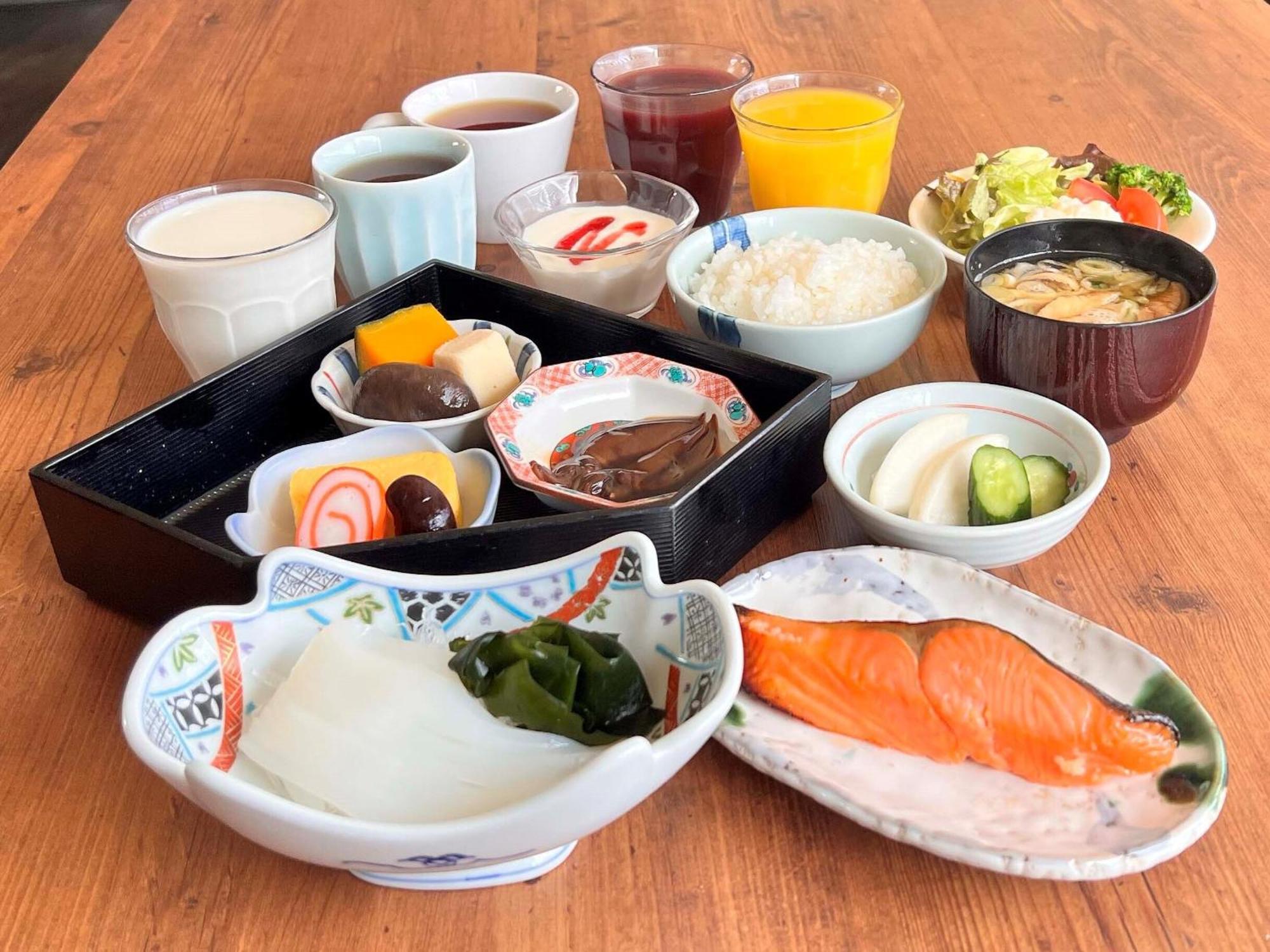 Toyama Manten Hotel Eksteriør bilde