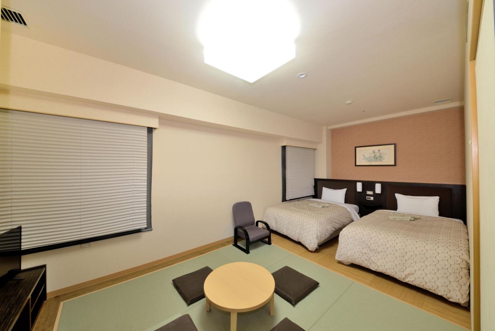 Toyama Manten Hotel Eksteriør bilde